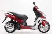 2010 Peugeot Sum Up photo